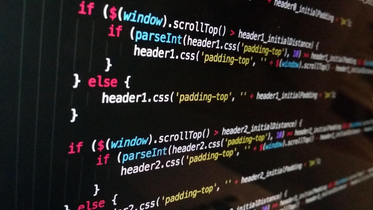 ノーコードでホームページを作る初心者におすすめの方法は？