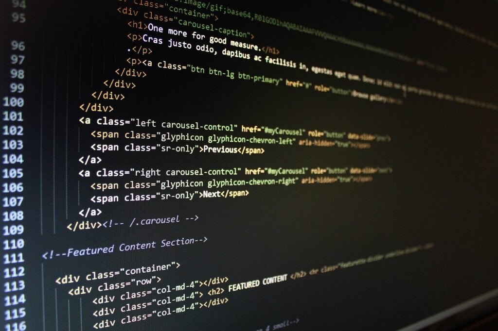 ノーコードでのWeb制作はどんな人に向いてるの？