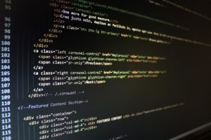 ノーコードでのWeb制作はどんな人に向いてるの？